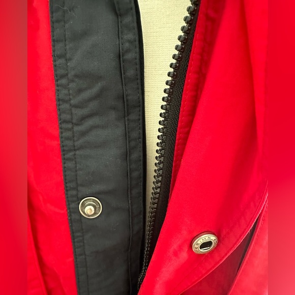 *Nordica Ski Jacket, Size Medium/Large (ML), Red/Black - Picture 9 of 9